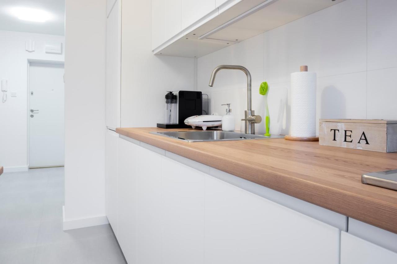 Cristine Apartment Warschau Buitenkant foto